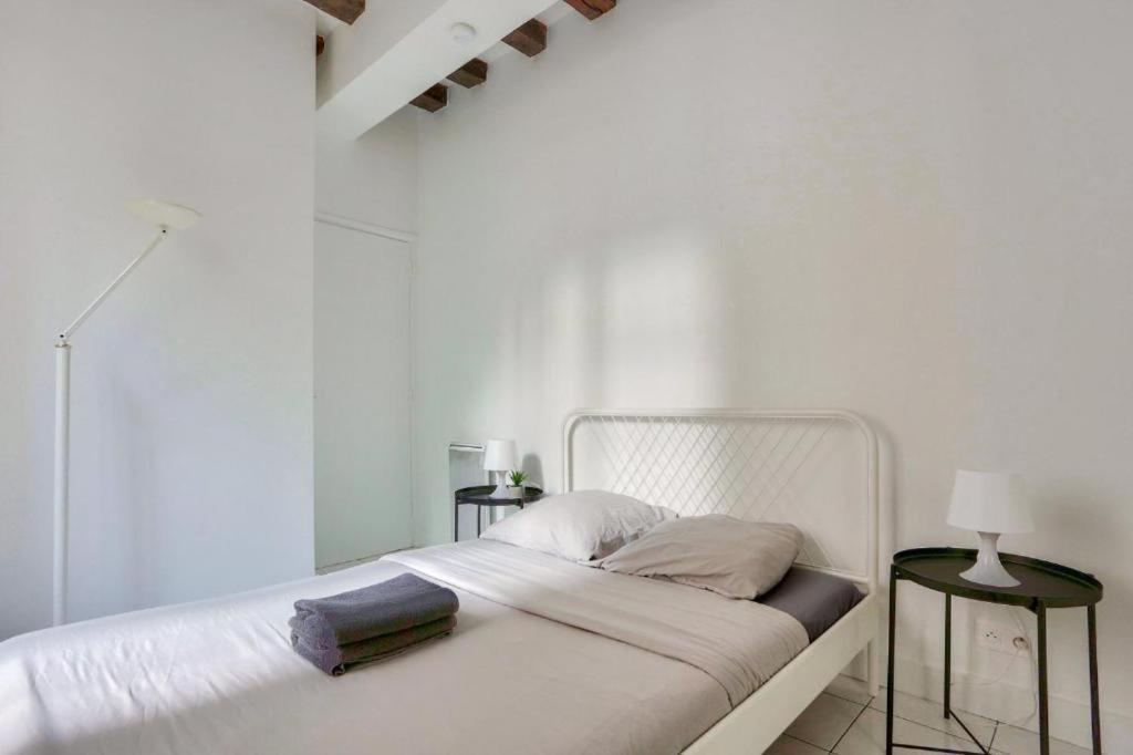 Neuf Quartier Emily In Appartamento *